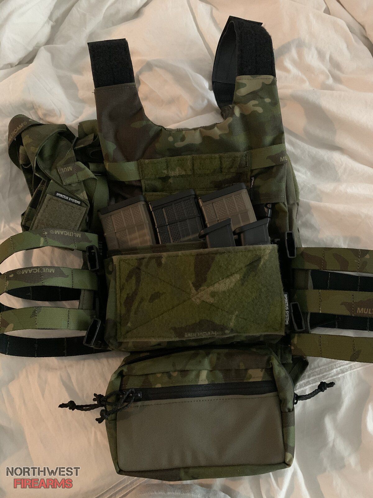 LV-119 Rear Covert Plate Bag
