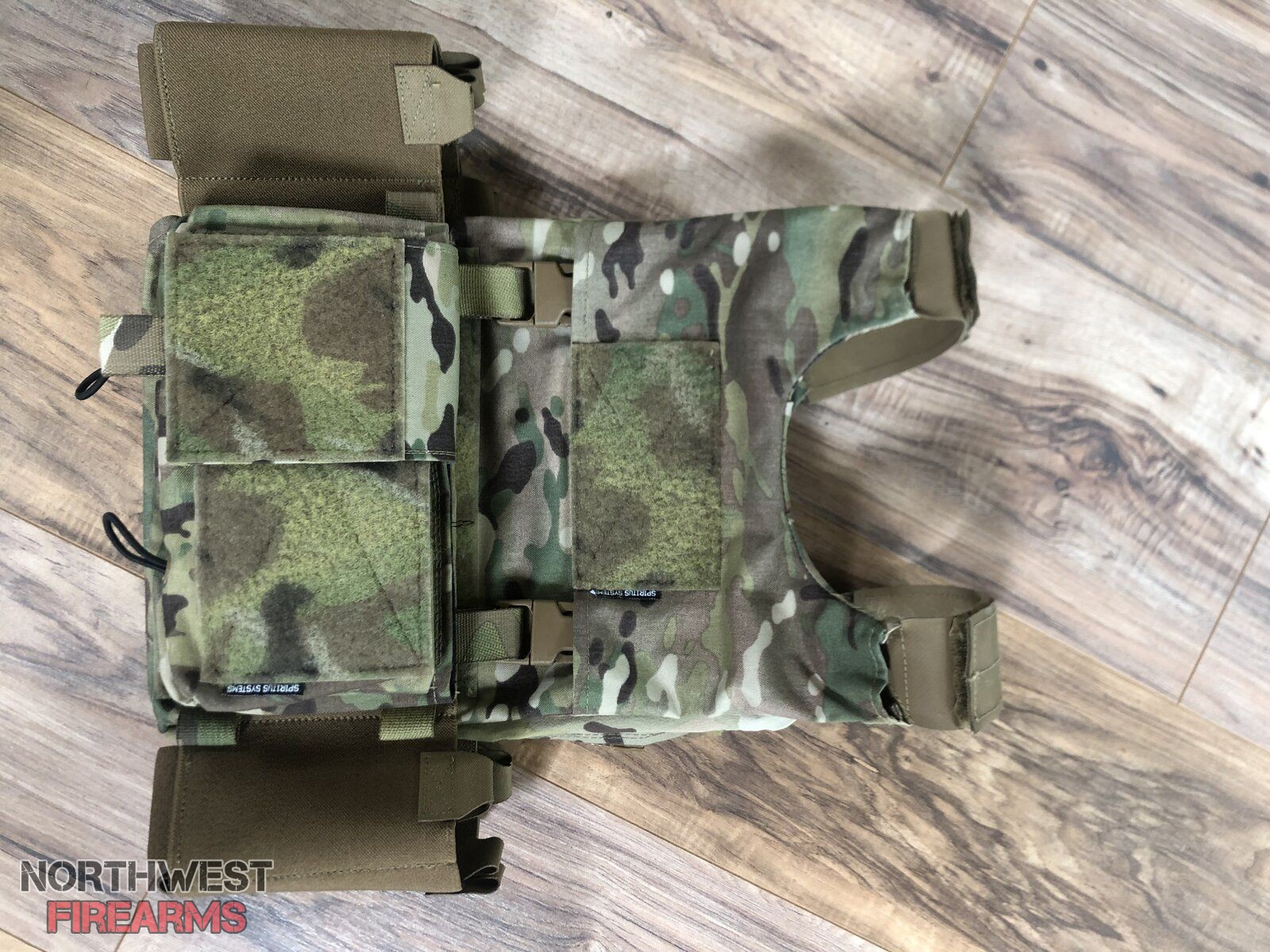 LV-119 Rear Covert Plate Bag